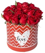 rosas-rojas-en-caja-redonda-love